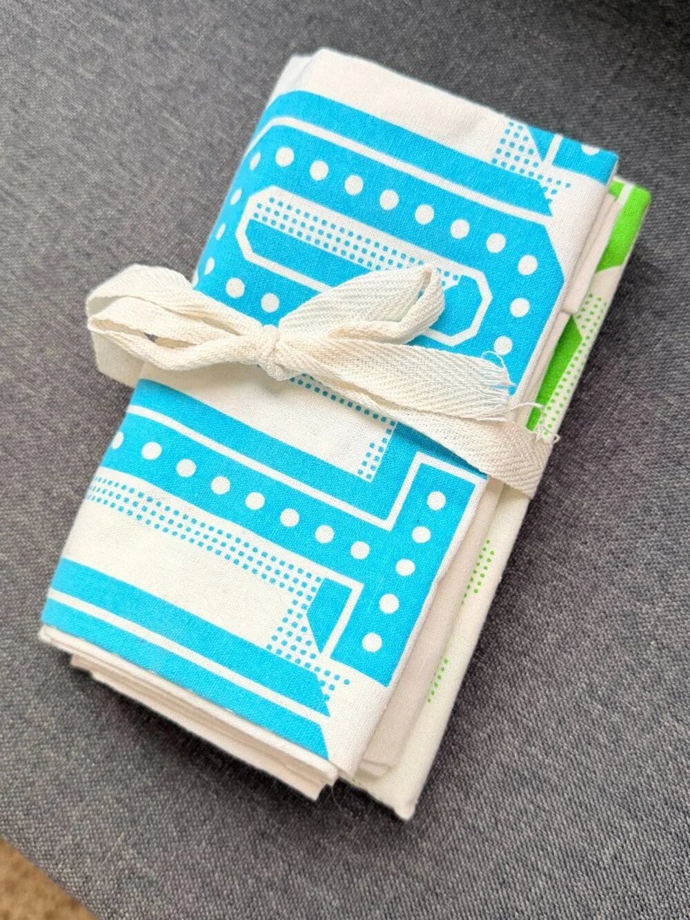Totally/Awesome Kitchen Tea Towels Set